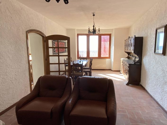 Image No.6-3 Bed Villa for sale