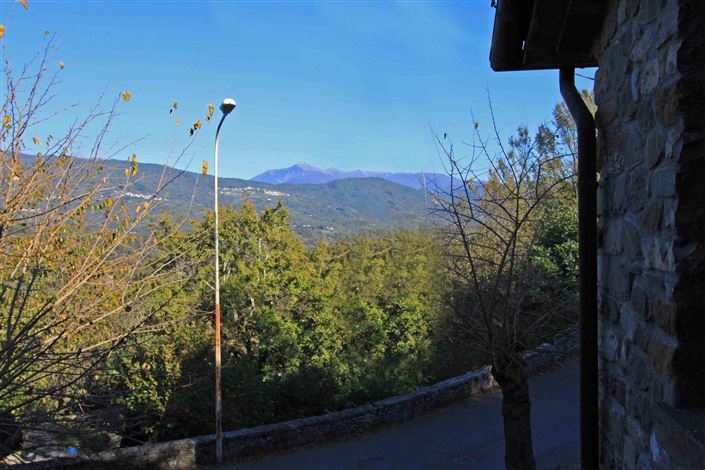 Image No.2-Maison de 2 chambres à vendre à Aulla