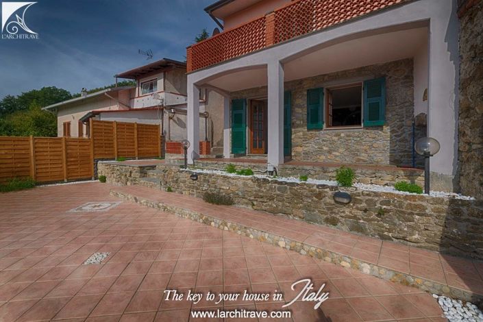 Image No.2-Maison de 3 chambres à vendre à Licciana Nardi