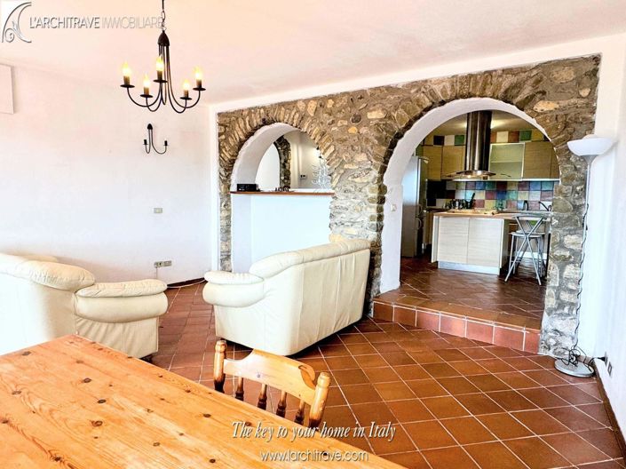 Image No.8-Maison de 3 chambres à vendre à Licciana Nardi