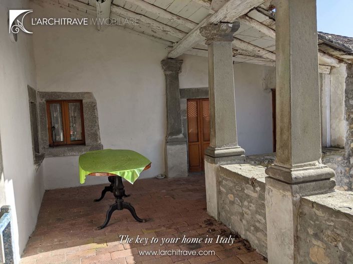 Image No.2-Villa de 10 chambres à vendre à Fivizzano