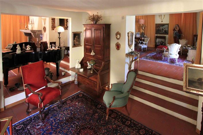 Image No.12-Villa de 6 chambres à vendre à Bagnone