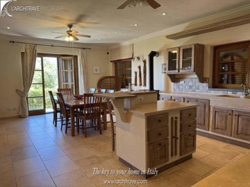 2c9eb49b-9d9a-9532-78d5-29194bde72d1