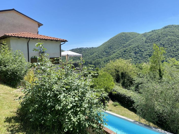 Image No.2-Villa de 4 chambres à vendre à Tresana
