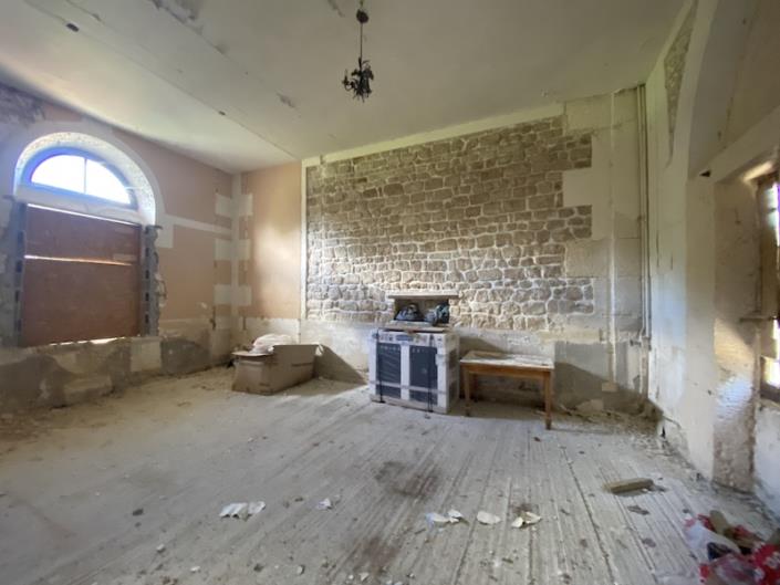 Image No.7-10 Bed Country Property for sale