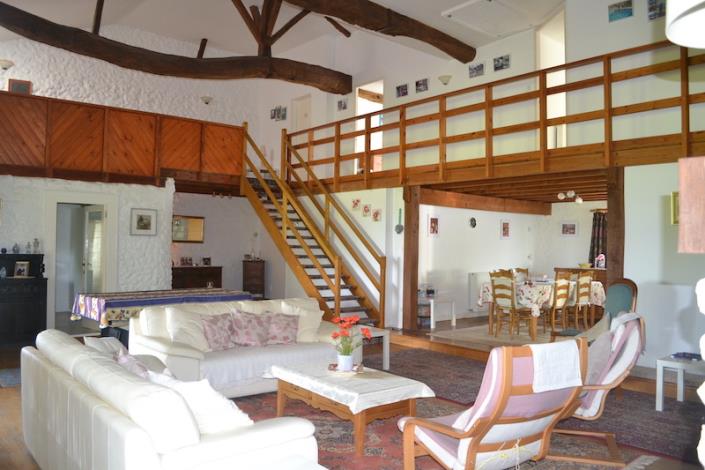 Image No.2-3 Bed Country Property for sale