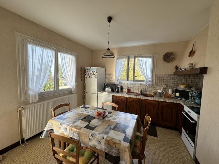 Image No.5-4 Bed House for sale