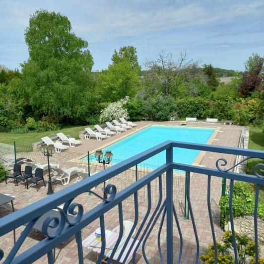 Image No.5-Commercial de 18 chambres à vendre à Aubeterre-sur-Dronne