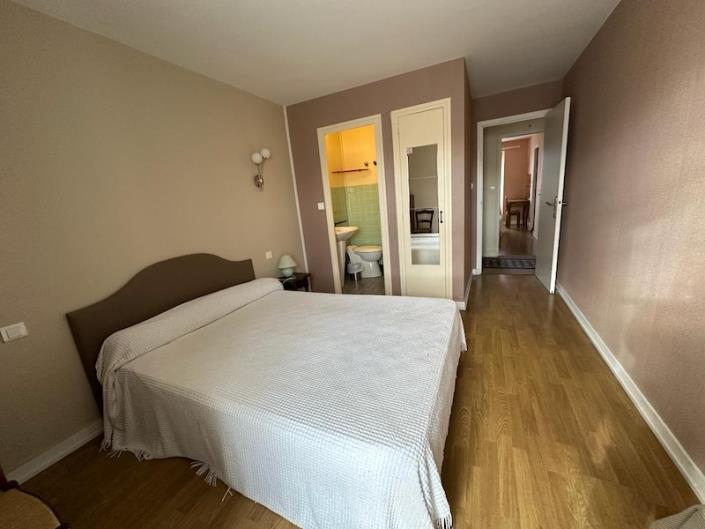 Image No.12-Commercial de 18 chambres à vendre à Aubeterre-sur-Dronne