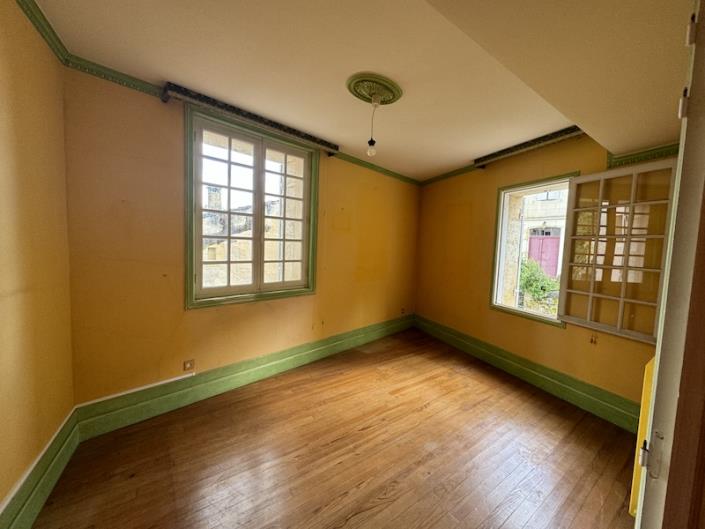 Image No.4-3 Bed Cottage for sale