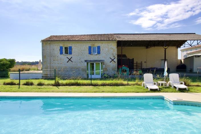 Image No.2-15 Bed Country Property for sale