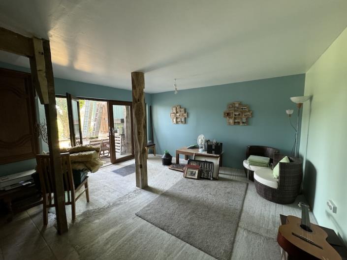 Image No.6-3 Bed House for sale