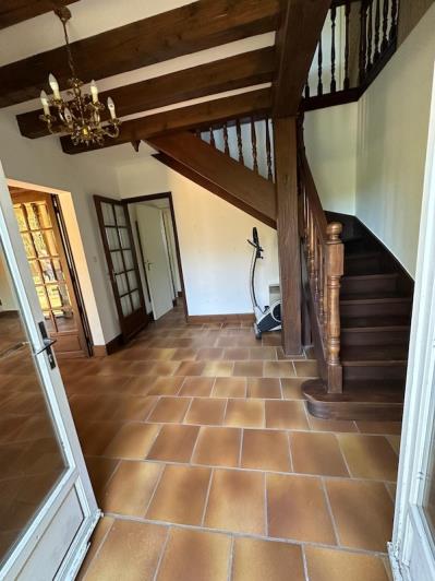 Image No.2-4 Bed Country House for sale