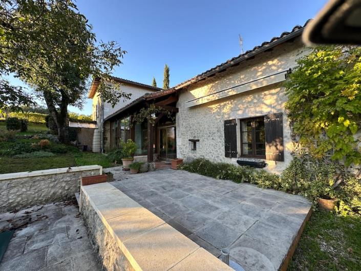 Image No.12-Maison de campagne de 5 chambres à vendre à Saint-Paul-Lizonne