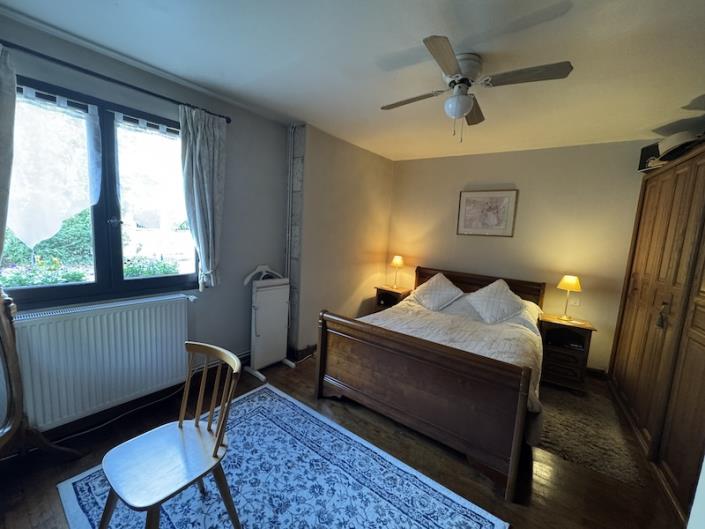 Image No.8-3 Bed House for sale