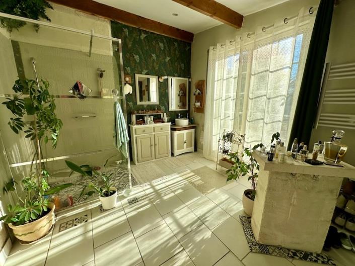 Image No.5-3 Bed Farmhouse for sale