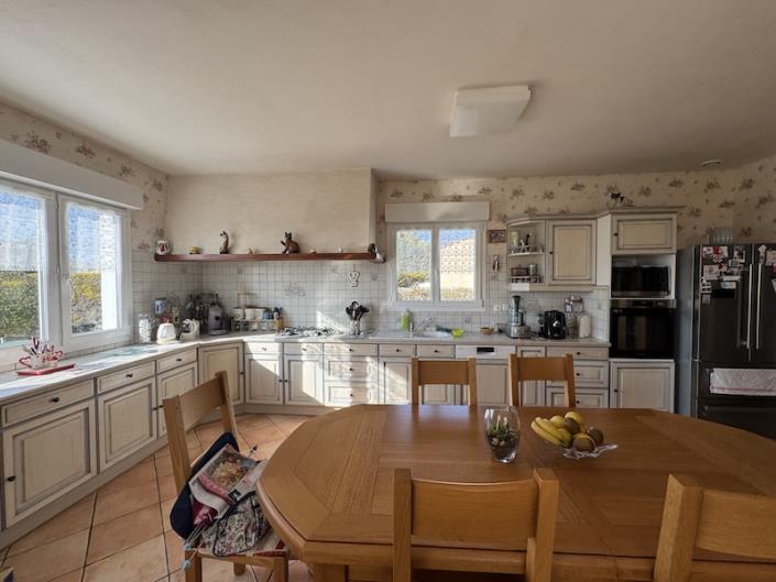 Image No.5-Maison / Villa de 4 chambres à vendre à Mortagne-sur-Gironde