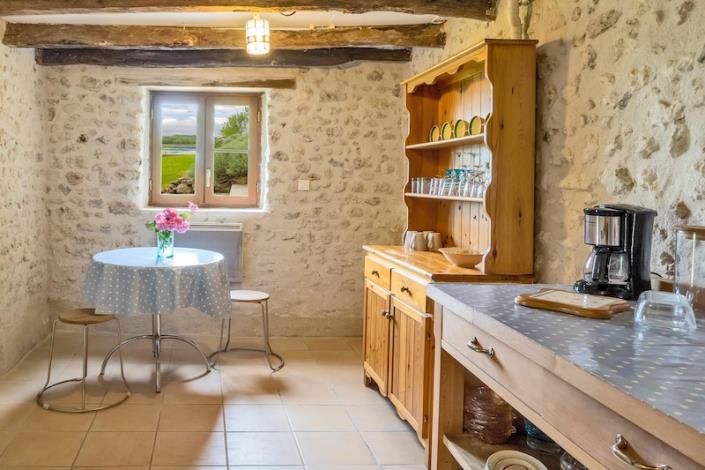 Image No.12-Maison de campagne de 2 chambres à vendre à Salles-Lavalette