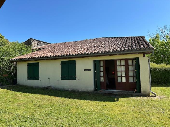 Image No.12-Propriété de pays de 4 chambres à vendre à Salles-Lavalette