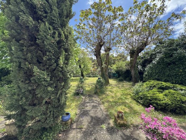 Image No.2-Maison de 5 chambres à vendre à Sainte-Foy-la-Grande