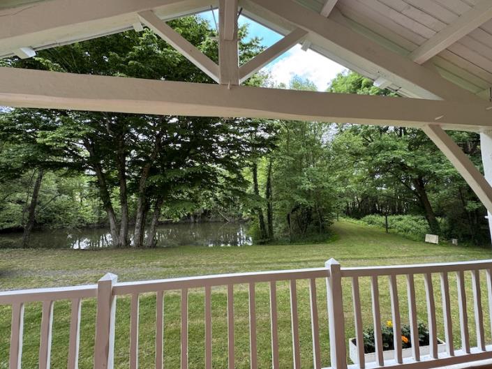 Image No.8-Maison de campagne de 4 chambres à vendre à Chalais