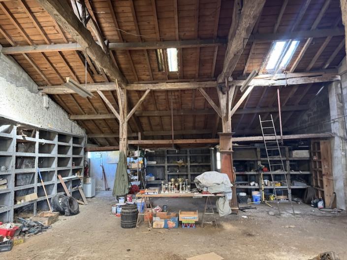 Image No.5-Grange à vendre à La Genétouze