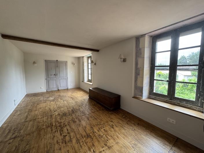 Image No.6-Propriété de pays de 4 chambres à vendre à Aubeterre-sur-Dronne