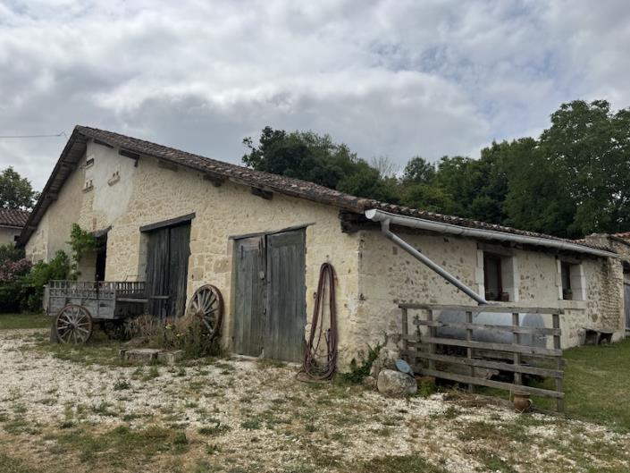 Image No.10-Propriété de pays de 4 chambres à vendre à Aubeterre-sur-Dronne
