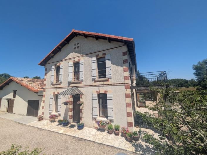 Image No.15-Maison de campagne de 4 chambres à vendre à Saint-Aigulin