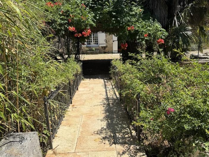 Image No.18-Maison de campagne de 5 chambres à vendre à Montguyon