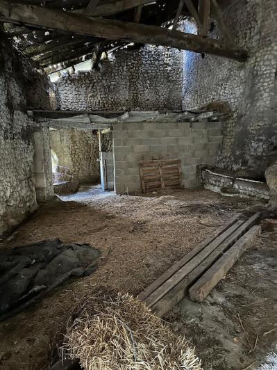 Image No.10-Grange à vendre à Salles-Lavalette