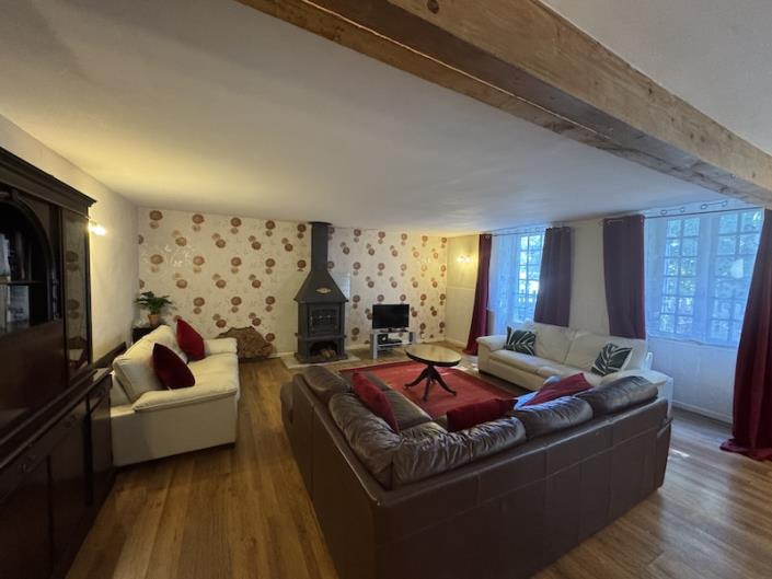 Image No.12-Maison de campagne de 6 chambres à vendre à Brossac