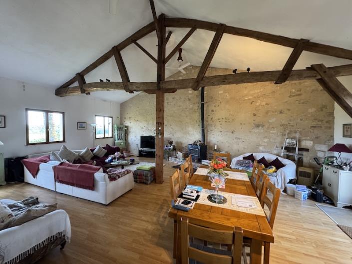 Image No.4-Maison de campagne de 3 chambres à vendre à Saint-Aigulin