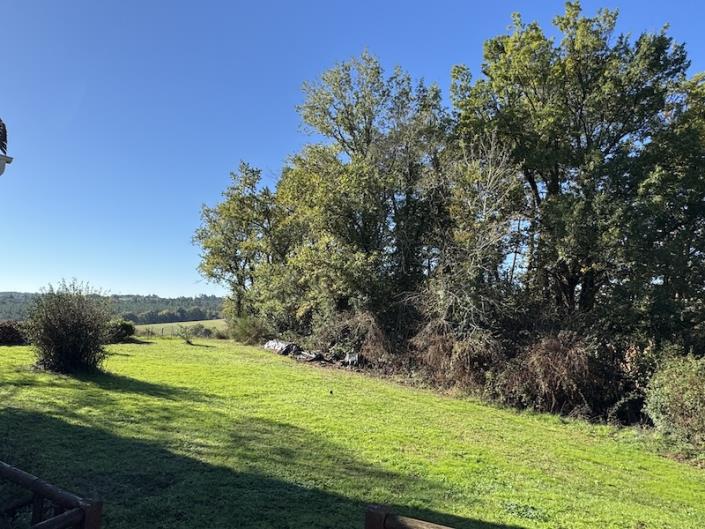 Image No.5-Maison de campagne de 3 chambres à vendre à Saint-Aigulin