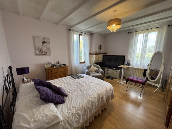 Image No.9-Maison de campagne de 3 chambres à vendre à Saint-Aigulin