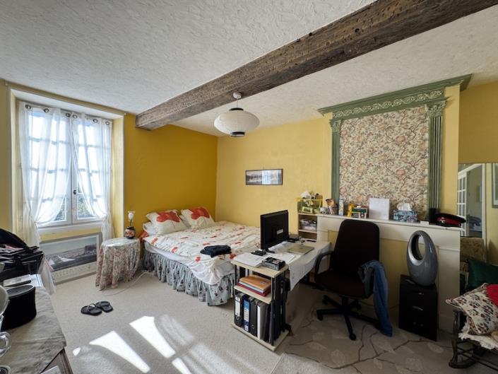 Image No.11-Maison de campagne de 4 chambres à vendre à Verteillac