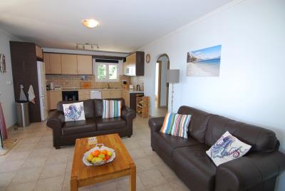 House_for_sale_in_Ratzakli_Kefalonia--12-