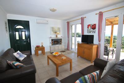 House_for_sale_in_Ratzakli_Kefalonia--5-