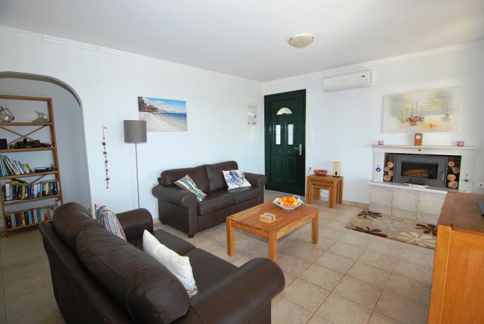 Image No.3-Villa / Détaché de 2 chambres à vendre à Ratzakli