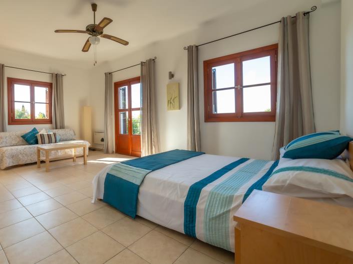 Image No.20-Villa de 6 chambres à vendre à Valeriano