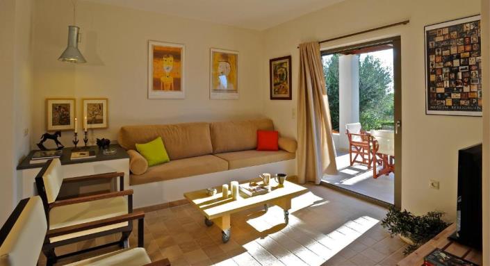 Image No.3-Villa de 5 chambres à vendre à Minies