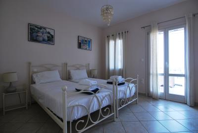 Villa_for_sale_in_Katsarata_Kefalonia--66-