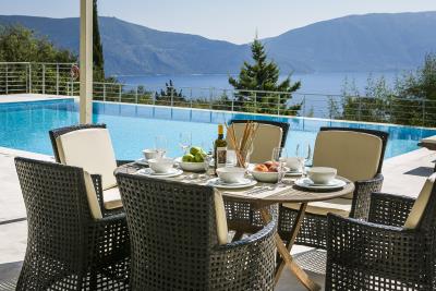 Villa_for_sale_close_to_Fiskardo_Kefalonia--1-