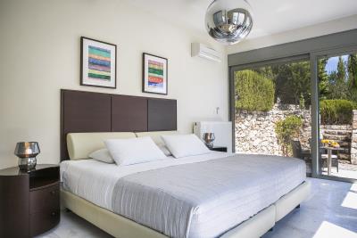 Villa_for_sale_close_to_Fiskardo_Kefalonia--23-