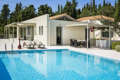 1 - Matsoukata, Villa