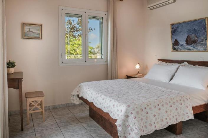 Image No.8-Villa de 2 chambres à vendre à Svoronata