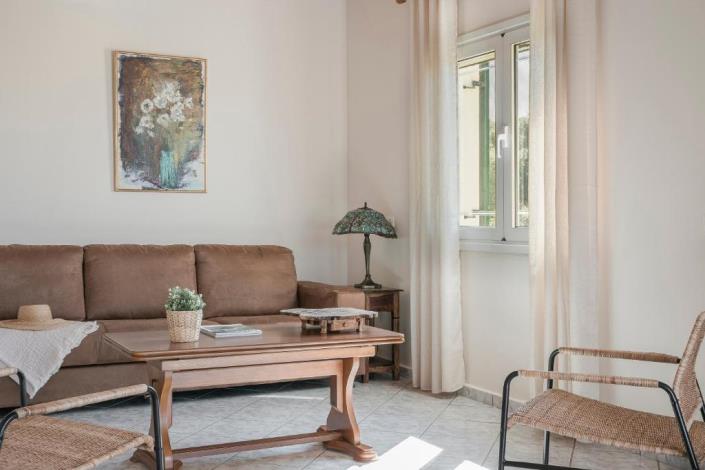 Image No.3-Villa de 2 chambres à vendre à Svoronata