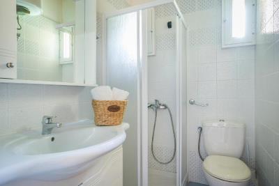 Villa_for_sale_in_Lourdata_Kefalonia--14-