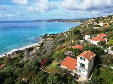 Villa_for_sale_in_Lourdata_Kefalonia--32-