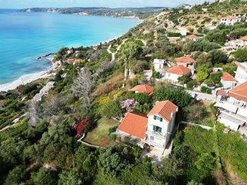 Villa_for_sale_in_Lourdata_Kefalonia--25-